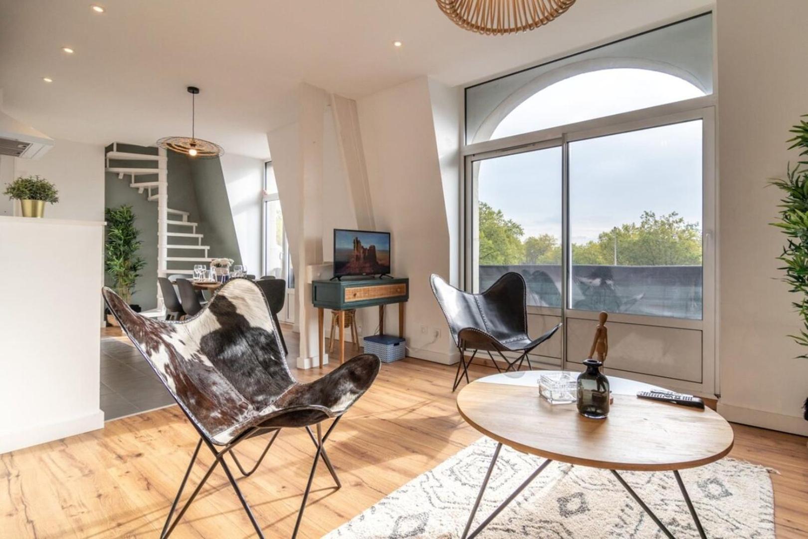 Marcq En Baroeul - Superb Apartment + Parking Exterior photo